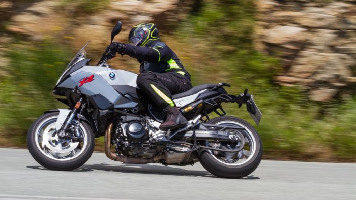 Test: BMW F 900 XR